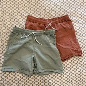Lot of 2 pairs elastic waist girls shorts size 10/12